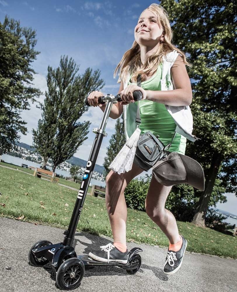 Micro Scooters for Christmas - for everyone! 12 kickboard compact scooter lifestyle KB0020