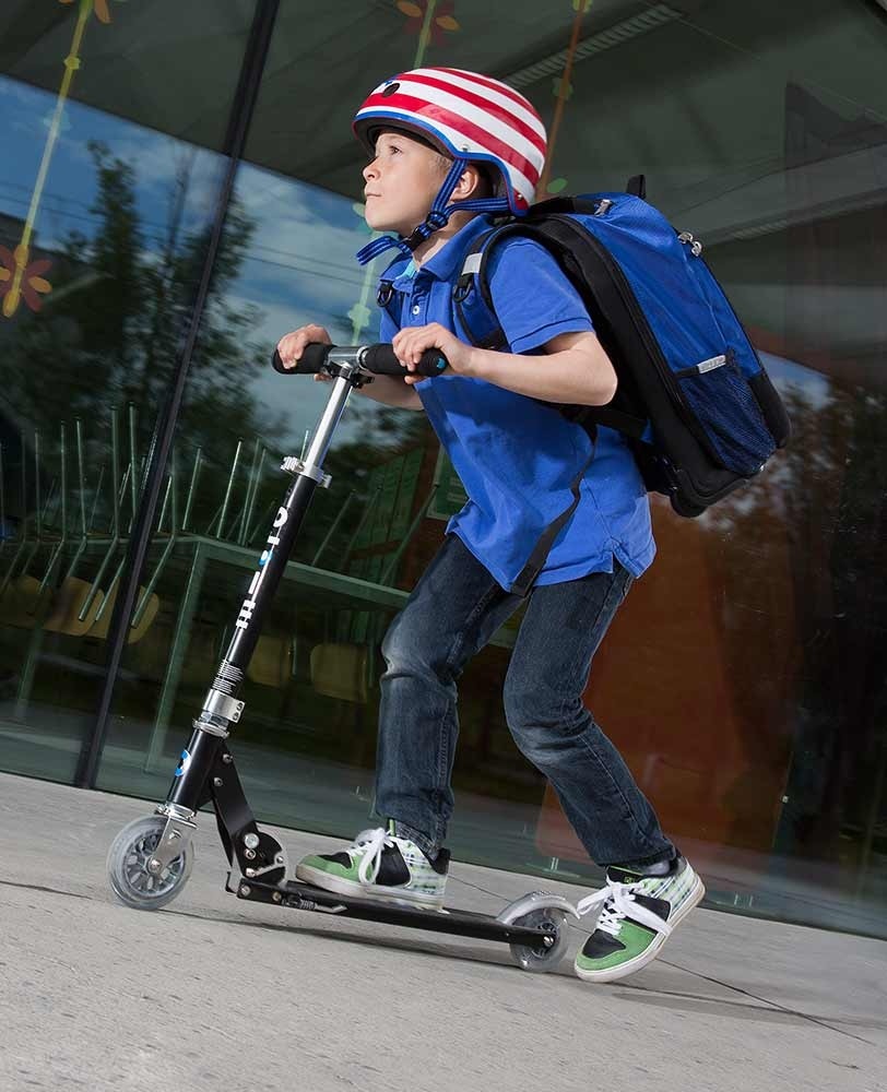 micro black scooter SA0026 1