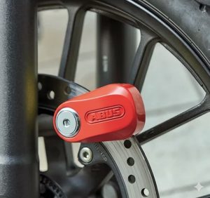 abus disc red on bike