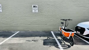 Pacific CV200 Cargo Bike